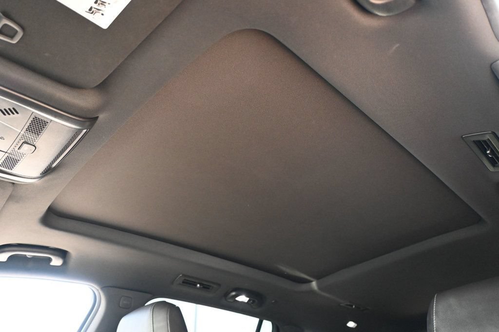 Used 2020 Cadillac XT6 Premium Luxury FWD image 25