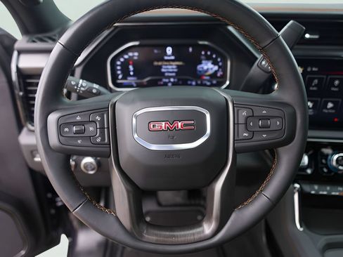 Used 2024 GMC Sierra 2500 AT4 w/ AT4 Premium Plus Package AWD/4WD image 15