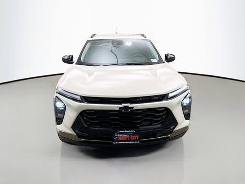 New 2026 Chevrolet Trax ACTIV image 2