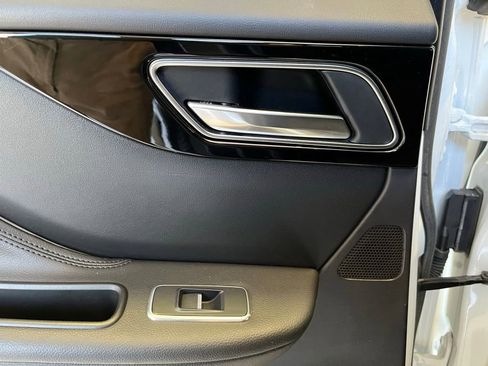 Used 2019 Jaguar F-PACE Premium AWD/4WD image 29