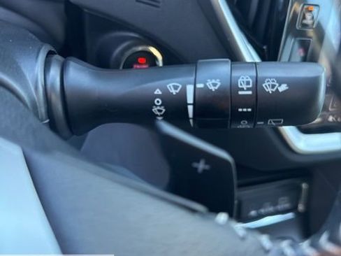 Certified 2024 Subaru Ascent Premium w/ Convenience Package image 44