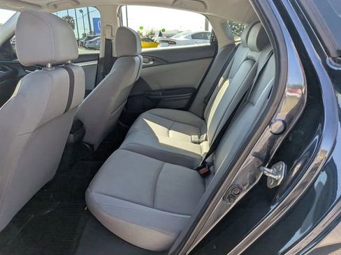 Used 2019 Honda Civic EX image 12