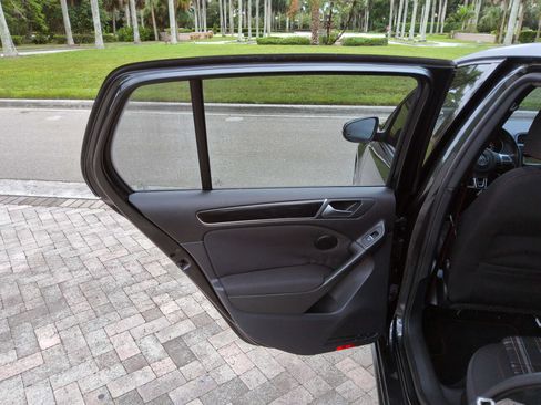 Used 2014 Volkswagen GTI Wolfsburg Edition FWD image 29