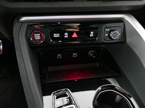 New 2026 Audi SQ5 Premium Plus image 12