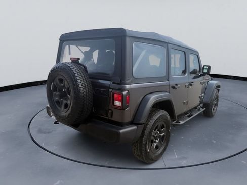 Used 2018 Jeep Wrangler Unlimited Sport AWD/4WD image 9