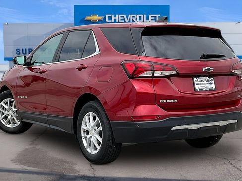 Used 2024 Chevrolet Equinox LT w/ LPO, Floor Liner Package FWD image 3