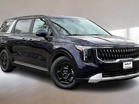 New 2026 Kia Carnival FWD image 2