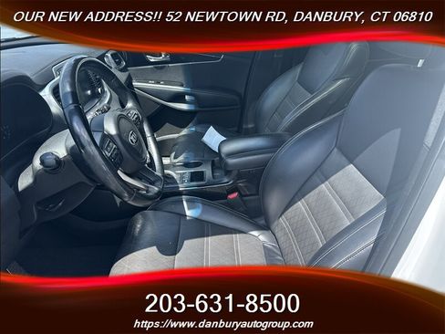 Used 2016 Kia Sorento SX AWD/4WD image 8