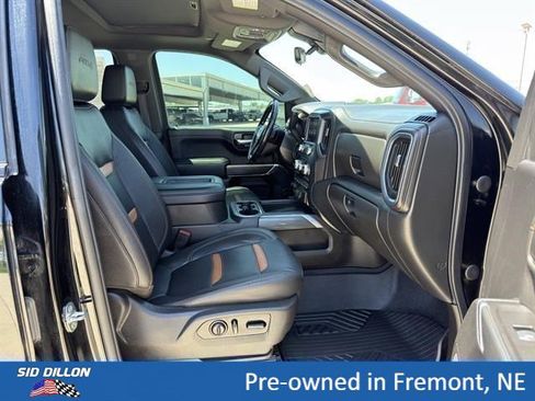 Certified 2021 GMC Sierra 1500 AT4 w/ AT4 Premium Package AWD/4WD image 19