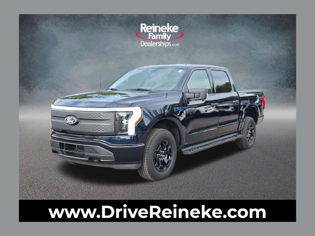 Used 2025 Ford F150 Lightning XLT AWD/4WD image 1