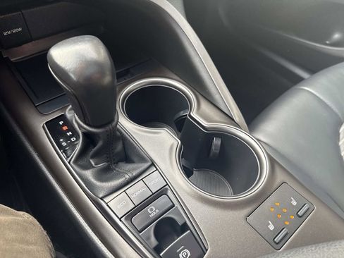 Used 2023 Toyota Camry SE w/ Cold Weather Package image 25