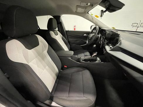 Used 2024 Chevrolet Trax LS FWD image 24