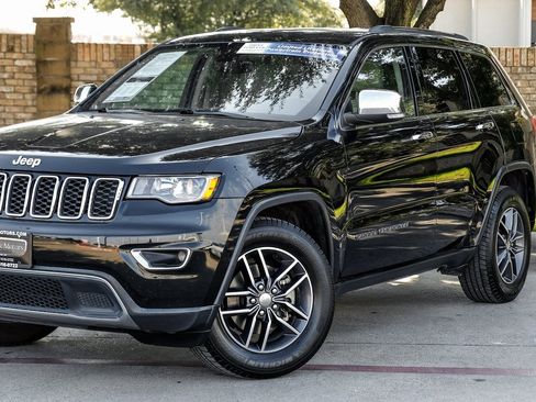 Used 2018 Jeep Grand Cherokee Limited image 14