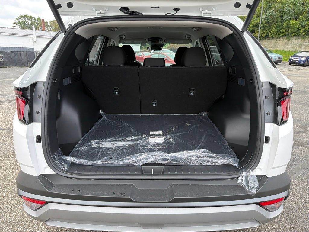 New 2026 Hyundai Tucson SEL Plus AWD/4WD image 10