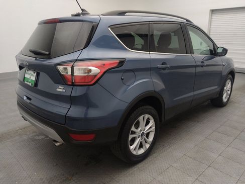 Used 2018 Ford Escape SE w/ Ford Safe & Smart Package image 9