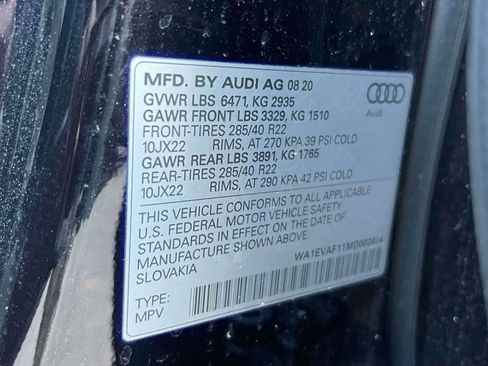 Used 2021 Audi Q8 Premium Plus w/ Premium Plus Package image 17