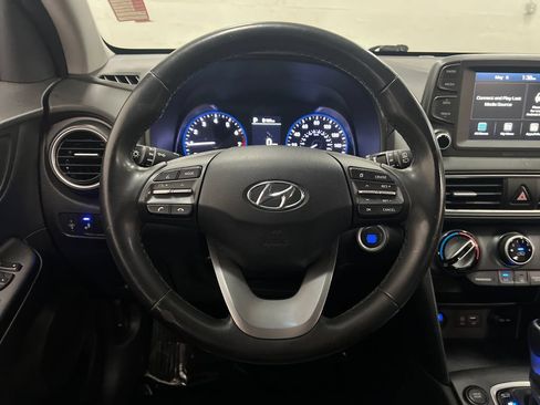 Used 2021 Hyundai Kona SEL FWD image 16