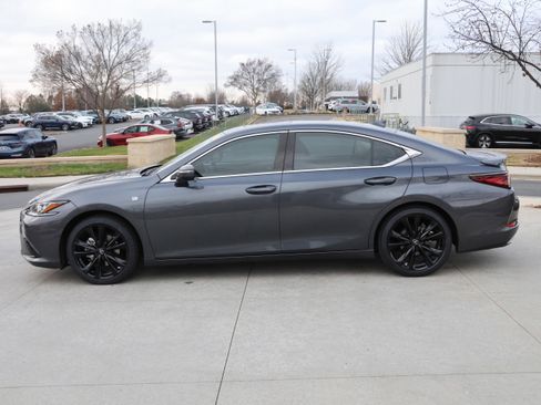 Used 2022 Lexus ES 350 F Sport image 6