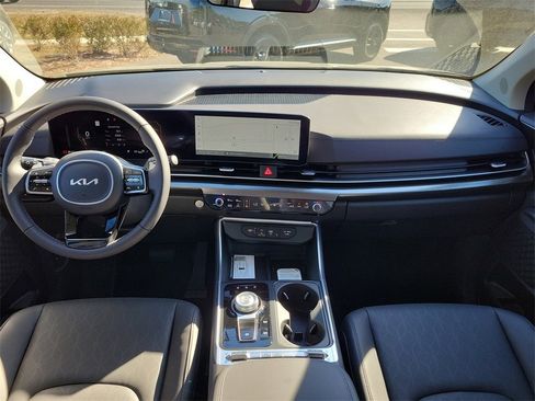 New 2026 Kia Carnival SX image 18