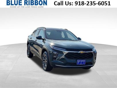 Used 2025 Chevrolet Trax LT w/ Driver Confidence Package