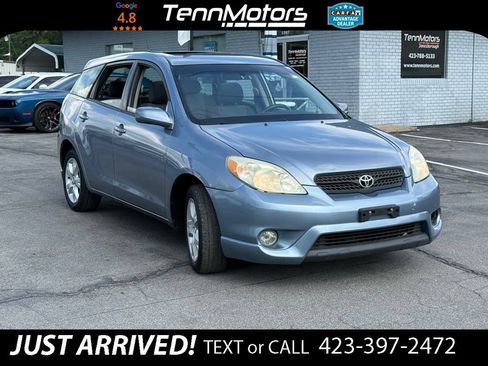 Used 2005 Toyota Matrix XR FWD image 3