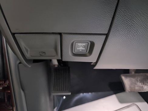 Certified 2022 RAM 2500 Laramie image 10