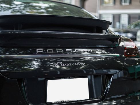 Used 2011 Porsche Panamera 4 AWD/4WD image 79