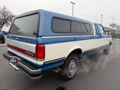 Used 1990 Ford F250 2WD SuperCab image 3