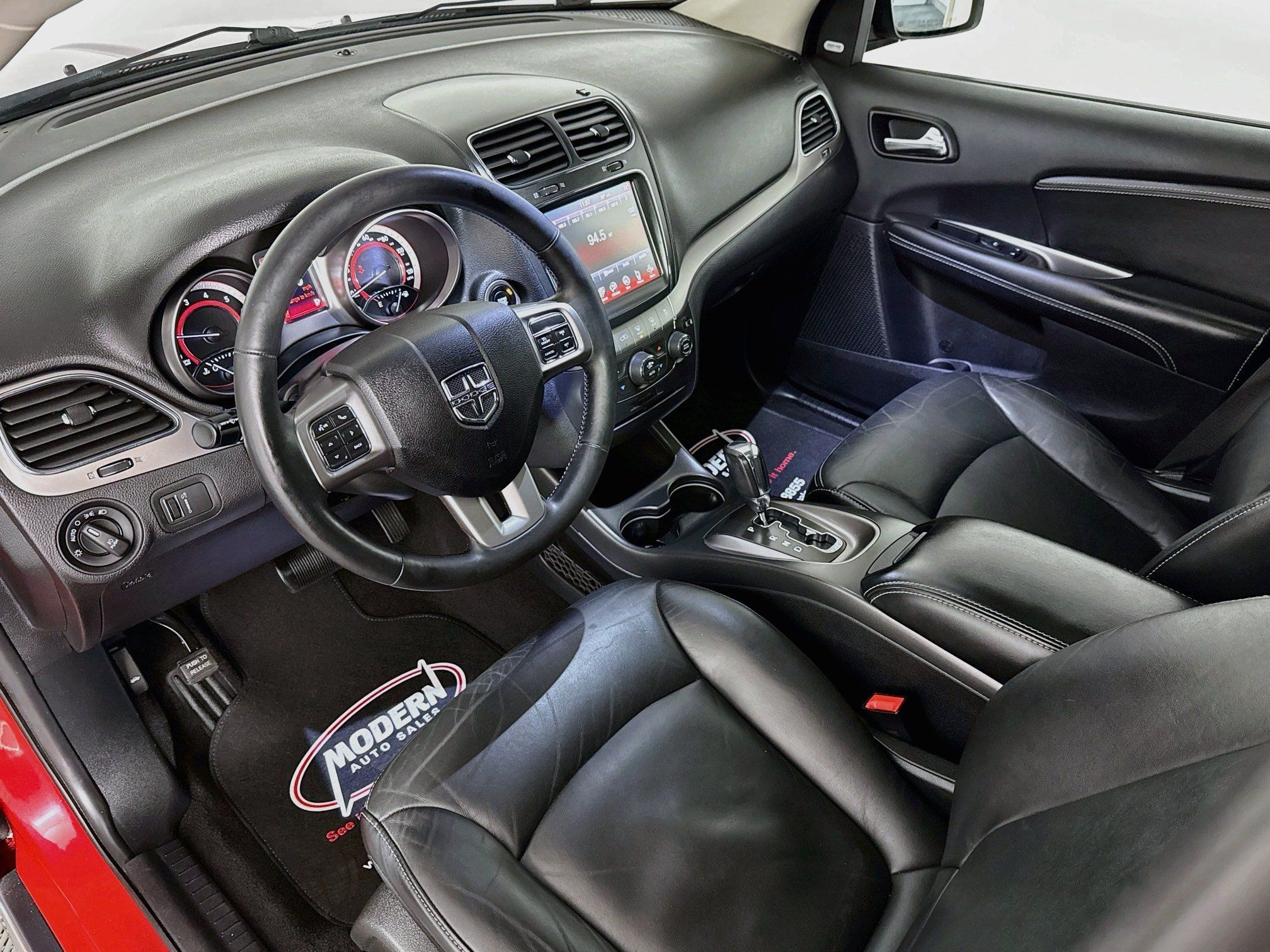 Used 2018 Dodge Journey Crossroad w/ Nav & Sun Group AWD/4WD image 8