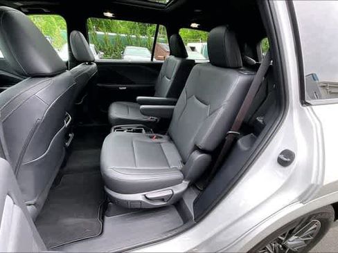New 2026 Lexus TX 350 AWD image 10