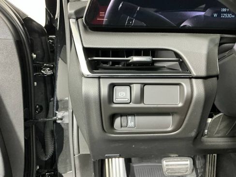Used 2025 Cadillac CT5 Sport w/ Technology Package RWD image 17