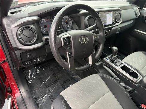 Certified 2022 Toyota Tacoma TRD Sport image 13