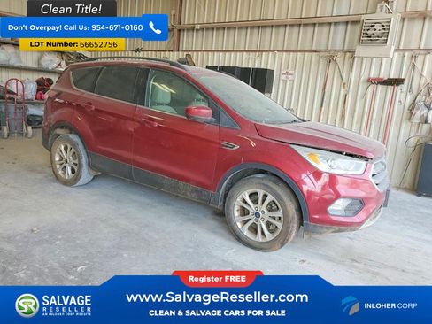 Used 2017 Ford Escape SE w/ SE Leather Comfort Package FWD image 5
