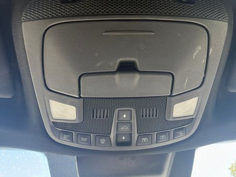 Used 2020 Ford Expedition Limited w/ Equipment Group 303A AWD/4WD image 21