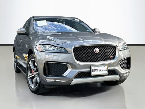 Used 2018 Jaguar F-PACE S AWD/4WD image 7