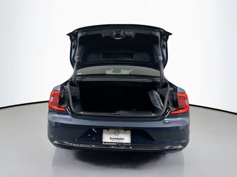 New 2025 Volvo S90 B6 Plus image 21