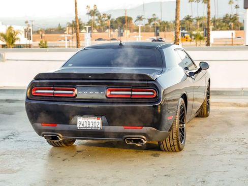 Used 2019 Dodge Challenger R/T Scat Pack w/ Driver Convenience Group image 9