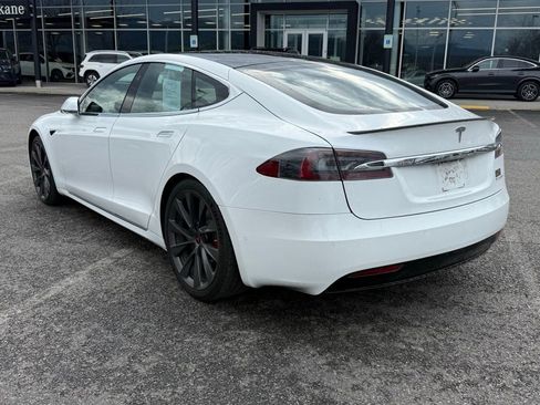 Used 2021 Tesla Model S Performance image 5