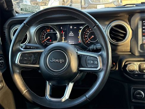 Used 2019 Jeep Wrangler Unlimited Sahara w/ Safety Group image 15