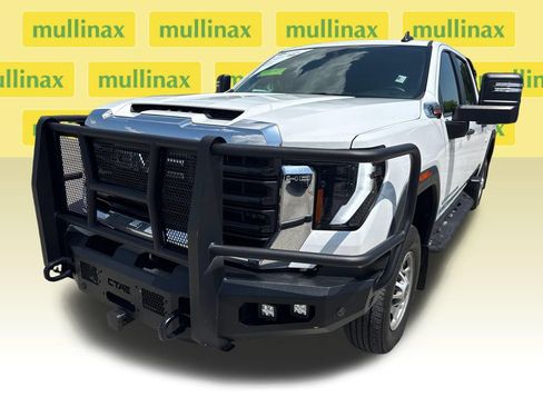Used 2024 GMC Sierra 2500 Pro AWD/4WD image 10