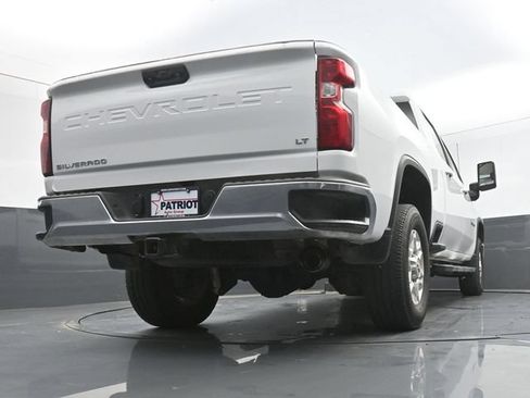 Used 2025 Chevrolet Silverado 2500 LT AWD/4WD image 48