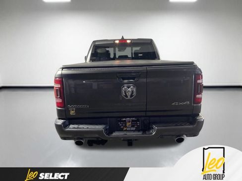 Used 2023 RAM 1500 Laramie AWD/4WD image 5