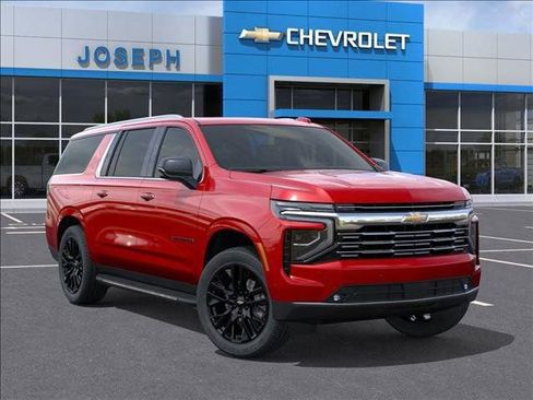 New 2026 Chevrolet Suburban Premier AWD/4WD image 9