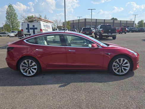 Used 2018 Tesla Model 3 Long Range AWD/4WD image 8