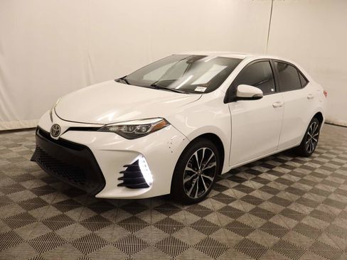 Used 2017 Toyota Corolla SE w/ Carpet Mat Package (TMS) image 1