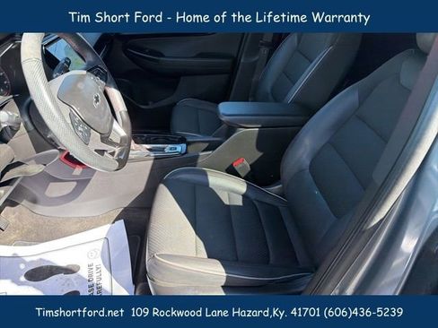 Used 2022 Chevrolet TrailBlazer RS w/ Sun and Liftgate Package AWD/4WD image 9