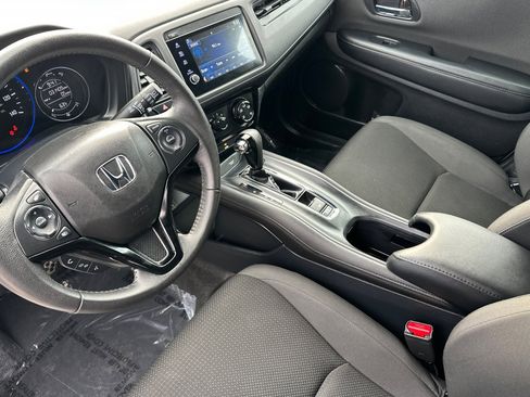 Used 2022 Honda HR-V Sport image 10
