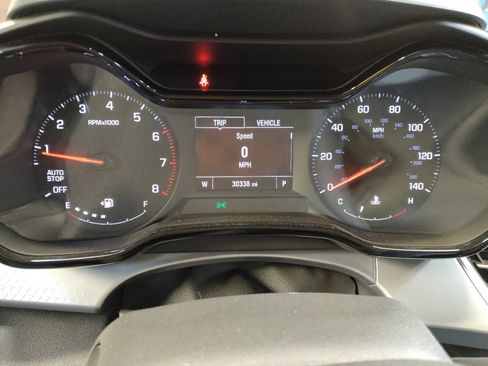 Used 2024 Chevrolet Trax LS FWD image 23