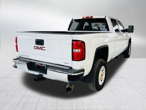 Used 2019 GMC Sierra 2500 SLE image 6