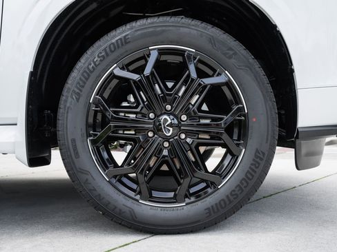 New 2026 INFINITI QX80 4WD w/ Sport Exterior Package image 26